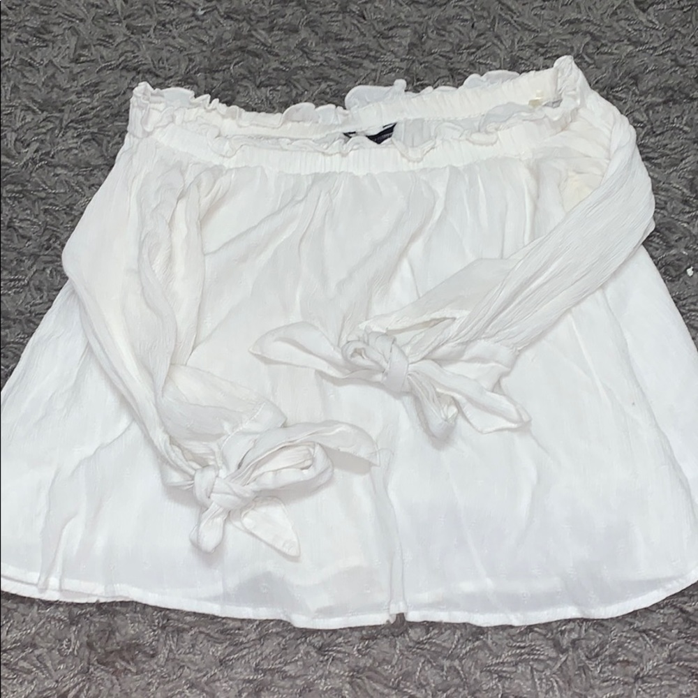 AE Half Length Sleeved Top